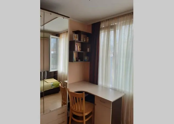 самостоятелен на брега на морето Апартаменты *