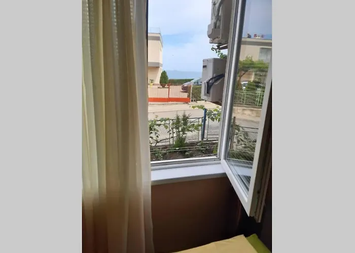 самостоятелен на брега на морето Apartment *